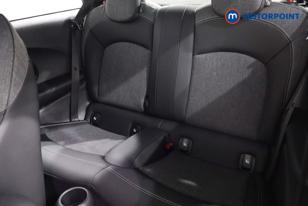 Mini Hatchback Cooper S Level 2 Automatic Electric Hatchback - Stock Number (1634165) - 5th supplementary image