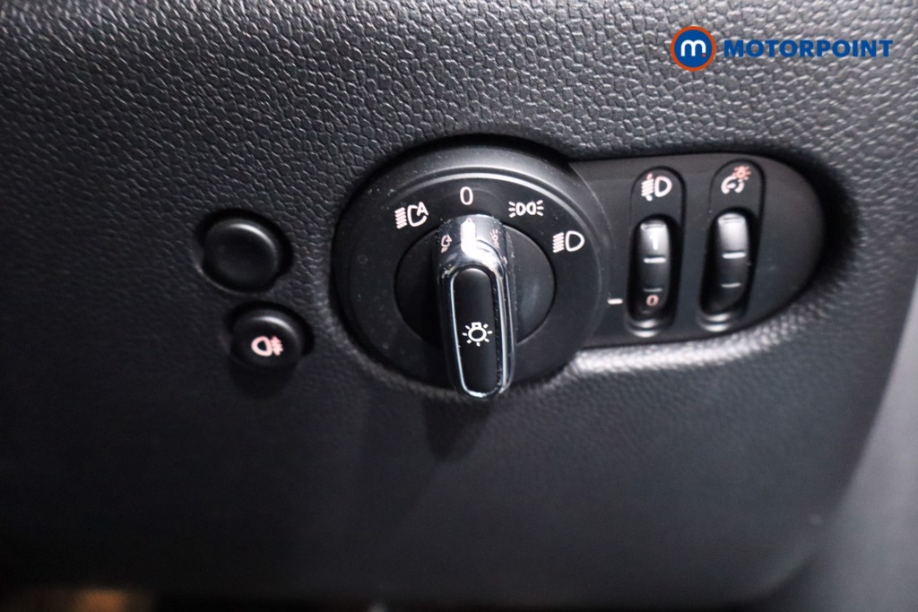 Mini Hatchback Cooper S Level 2 Automatic Electric Hatchback - Stock Number (1634165) - 17th supplementary image