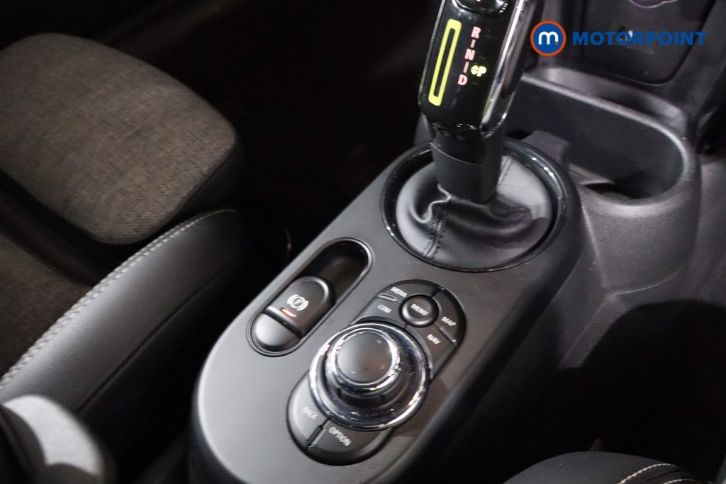 Mini Hatchback Cooper S Level 2 Automatic Electric Hatchback - Stock Number (1634165) - 20th supplementary image