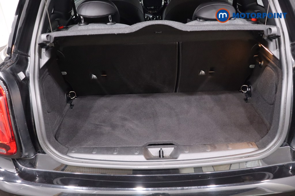 Mini Hatchback Cooper S Level 2 Automatic Electric Hatchback - Stock Number (1634165) - 39th supplementary image