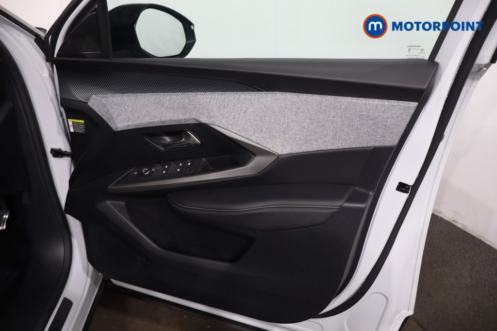 Peugeot 3008 GT Automatic Petrol SUV - Stock Number (1634232) - 25th supplementary image