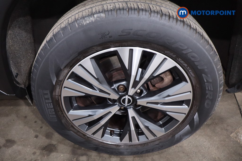 Nissan X-Trail Acenta Premium Automatic Petrol-Electric Hybrid SUV - Stock Number (1634255) - 12th supplementary image