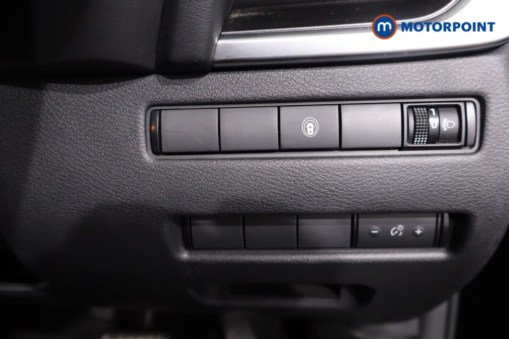 Nissan X-Trail Acenta Premium Automatic Petrol-Electric Hybrid SUV - Stock Number (1634255) - 17th supplementary image