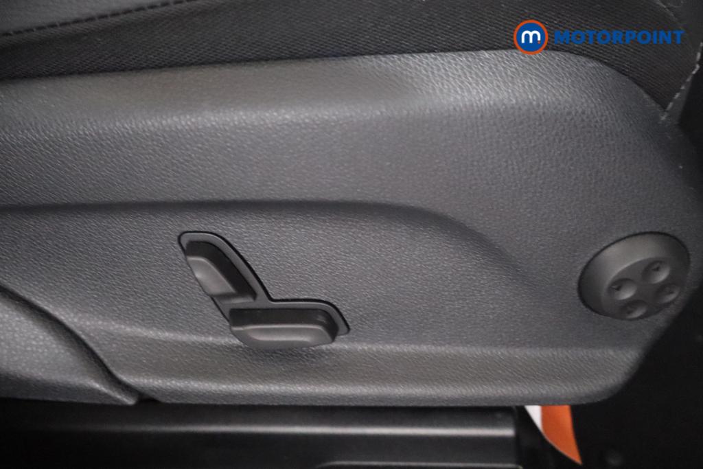 Mercedes-Benz GLC Amg Line Automatic Diesel SUV - Stock Number (1601339) - 13th supplementary image