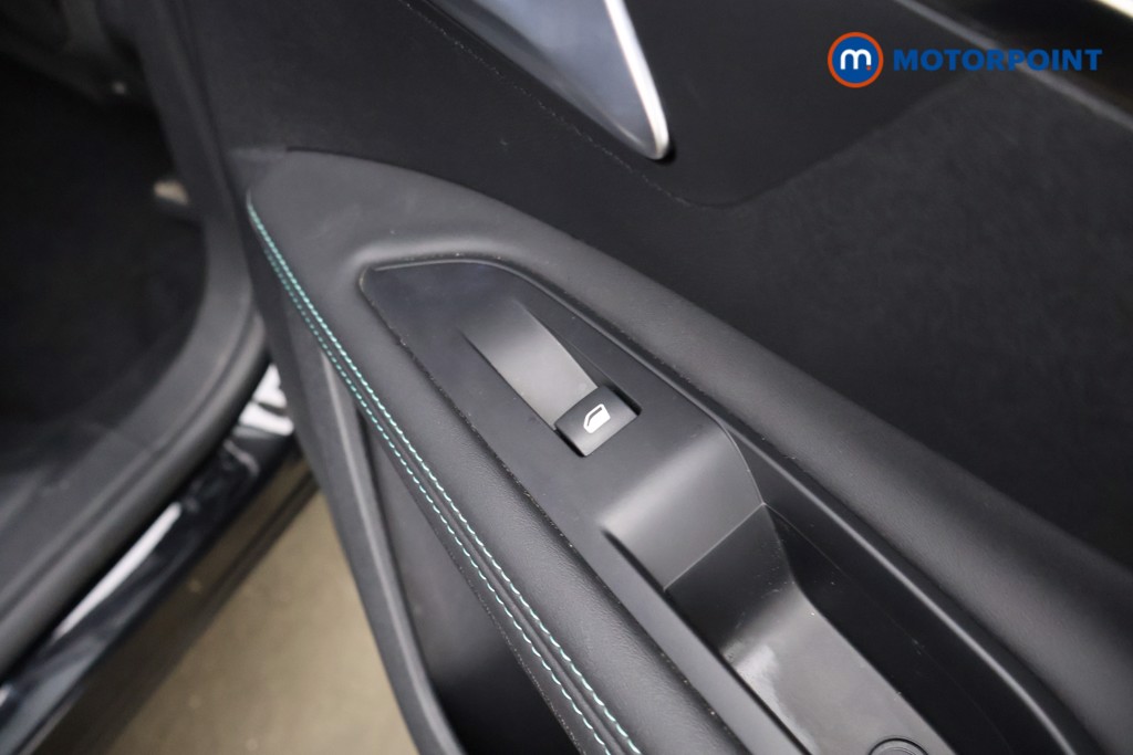 Peugeot 3008 Allure Automatic Petrol Plug-In Hybrid SUV - Stock Number (1610610) - 25th supplementary image