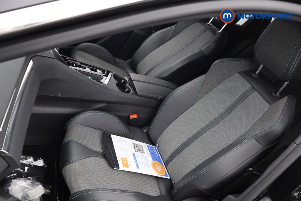 Peugeot 3008 Allure Automatic Petrol Plug-In Hybrid SUV - Stock Number (1610610) - 32nd supplementary image
