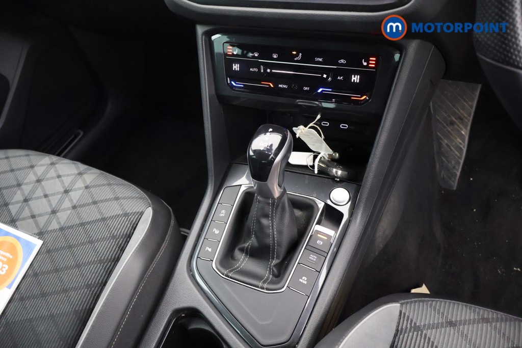 Volkswagen Tiguan R-Line Automatic Diesel SUV - Stock Number (1614899) - 13th supplementary image