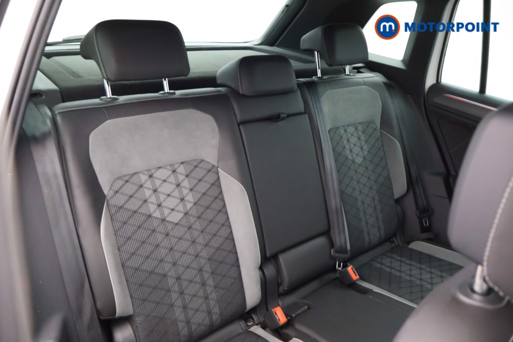 Volkswagen Tiguan R-Line Automatic Diesel SUV - Stock Number (1614899) - 21st supplementary image
