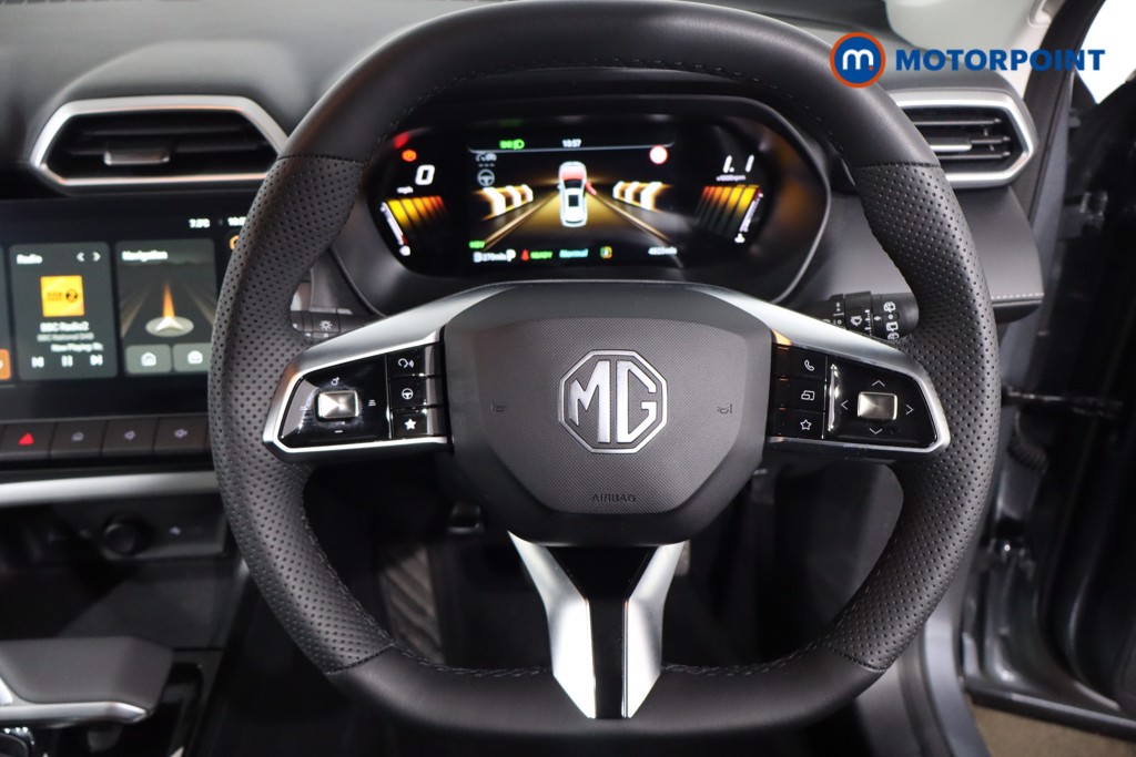Mg Motor Uk ZS Trophy Automatic Petrol-Electric Hybrid SUV - Stock Number (1617841) - 6th supplementary image