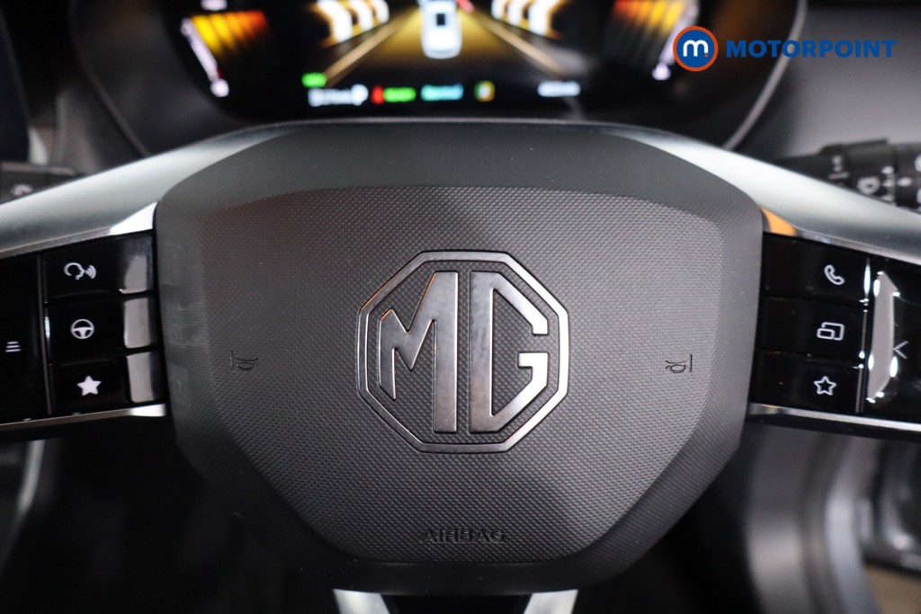 Mg Motor Uk ZS Trophy Automatic Petrol-Electric Hybrid SUV - Stock Number (1617841) - 13th supplementary image