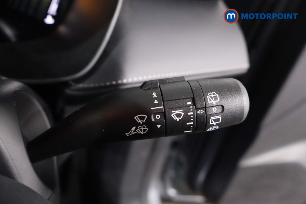 Mg Motor Uk ZS Trophy Automatic Petrol-Electric Hybrid SUV - Stock Number (1617841) - 15th supplementary image