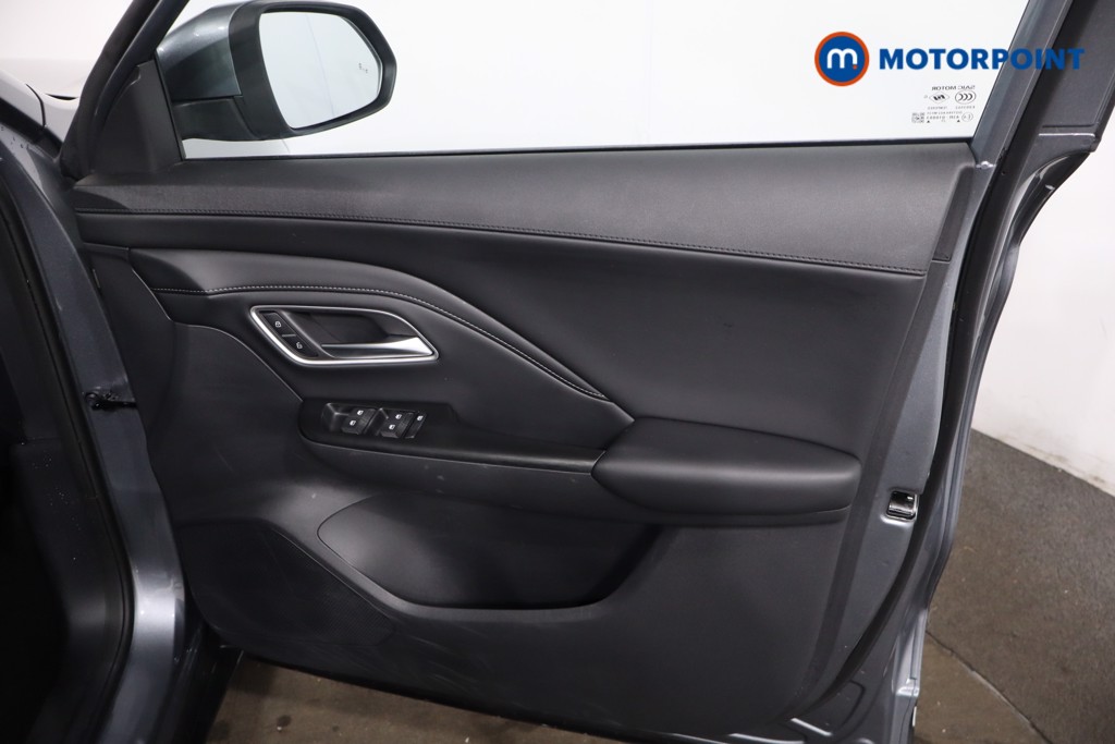 Mg Motor Uk ZS Trophy Automatic Petrol-Electric Hybrid SUV - Stock Number (1617841) - 23rd supplementary image