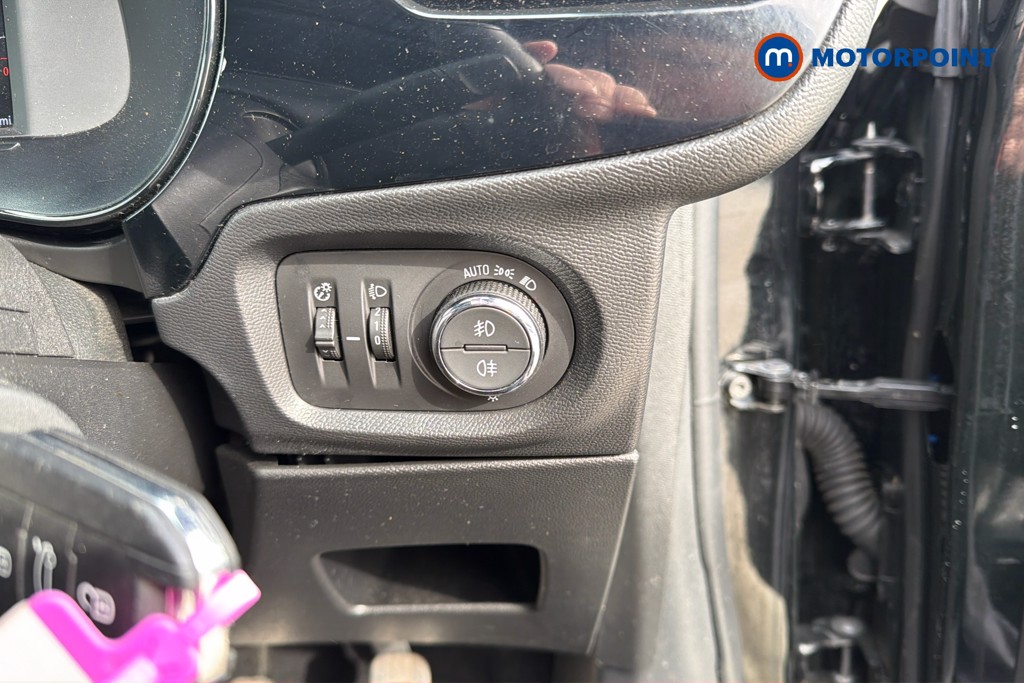 Vauxhall Corsa GS Manual Petrol Hatchback - Stock Number (1618874) - 18th supplementary image