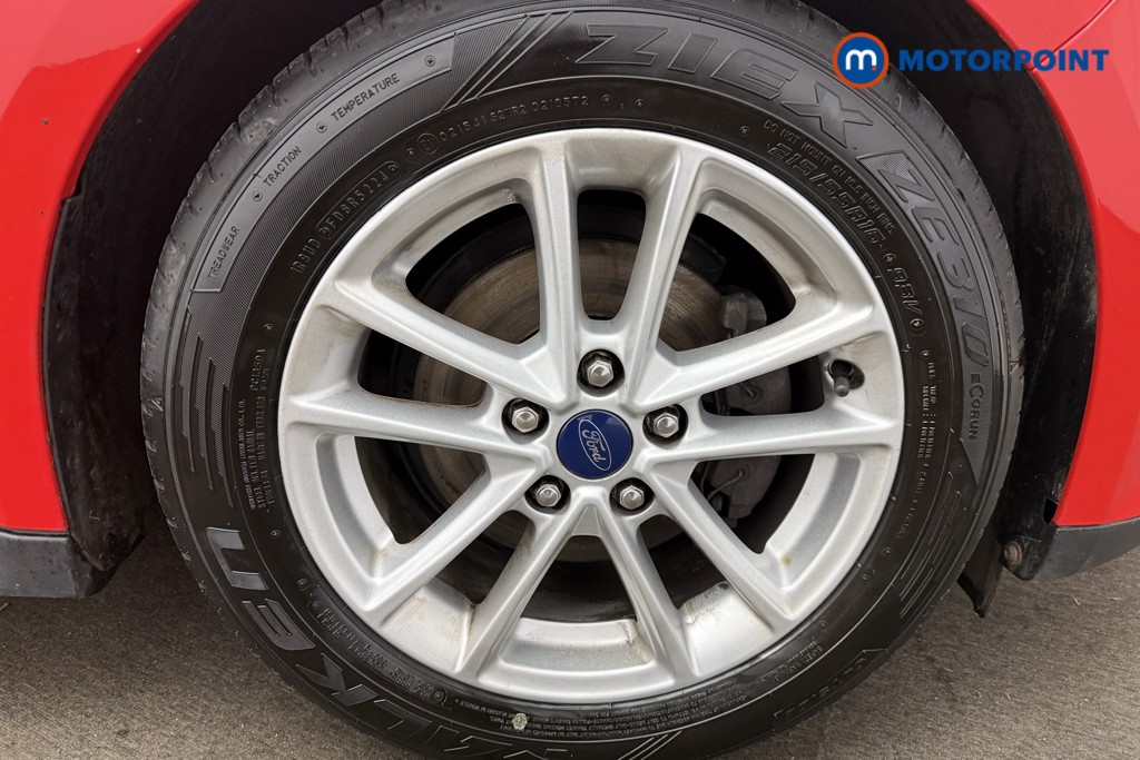 Ford C-Max Zetec Manual Petrol People Carrier - Stock Number (1620167) - 4th supplementary image