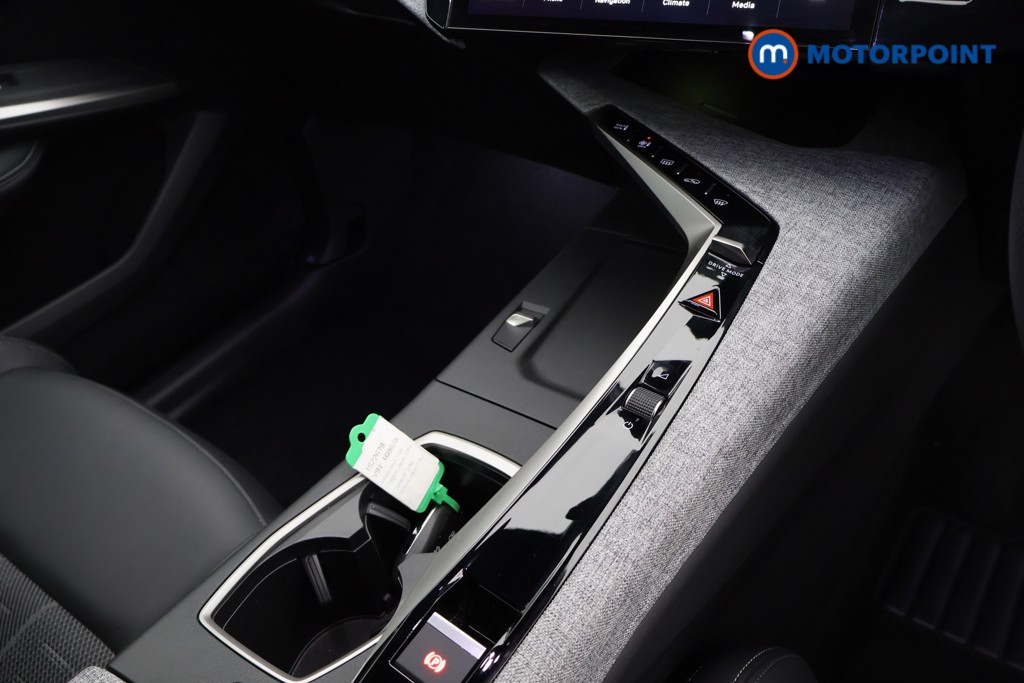 Peugeot 3008 GT Automatic Petrol SUV - Stock Number (1622679) - 16th supplementary image