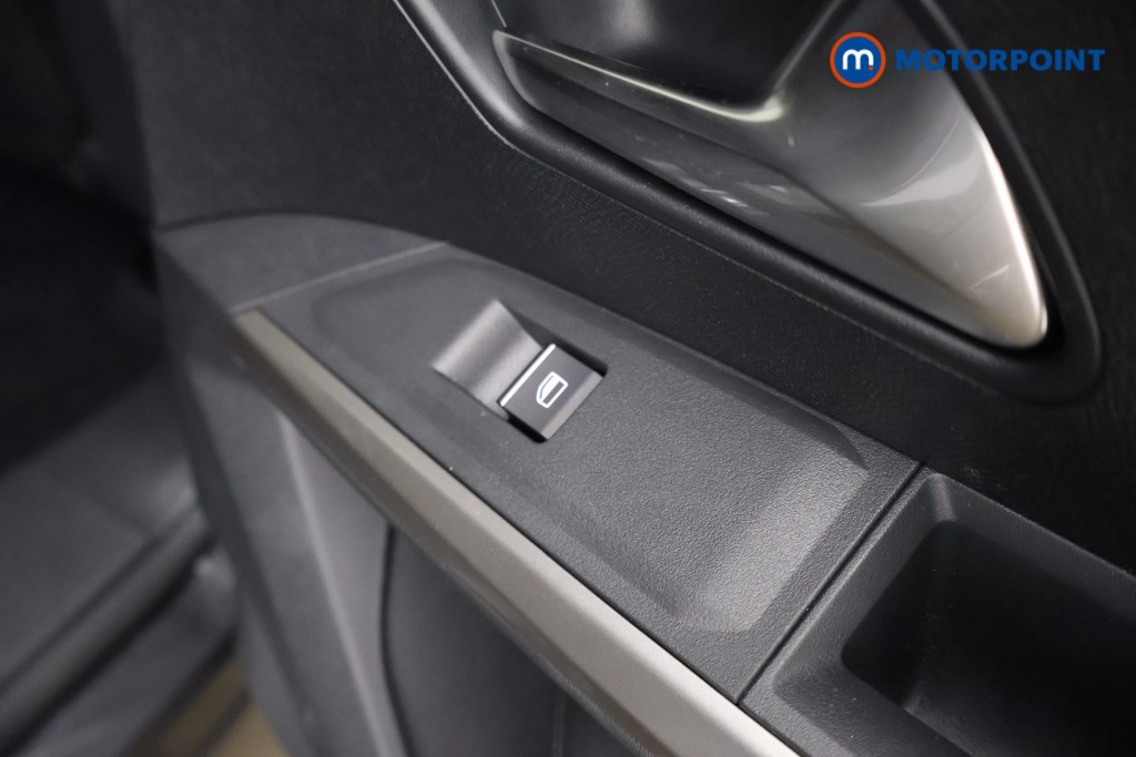 Peugeot 3008 GT Automatic Petrol SUV - Stock Number (1622679) - 26th supplementary image