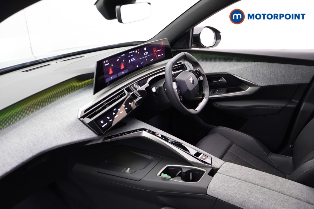 Peugeot 3008 GT Automatic Petrol SUV - Stock Number (1622679) - 32nd supplementary image
