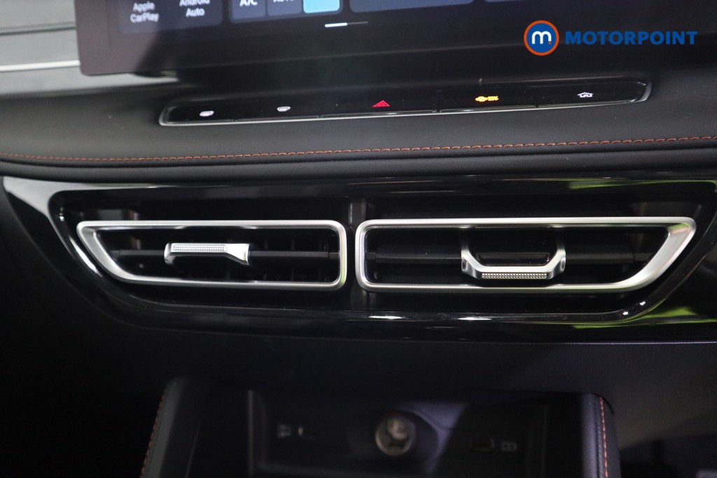 Mg Motor Uk HS SE Automatic Petrol-Electric Hybrid SUV - Stock Number (1622954) - 7th supplementary image