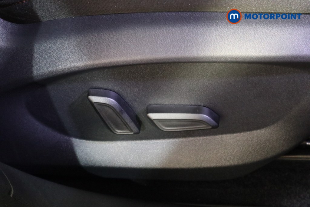 Mg Motor Uk HS SE Automatic Petrol-Electric Hybrid SUV - Stock Number (1622954) - 16th supplementary image