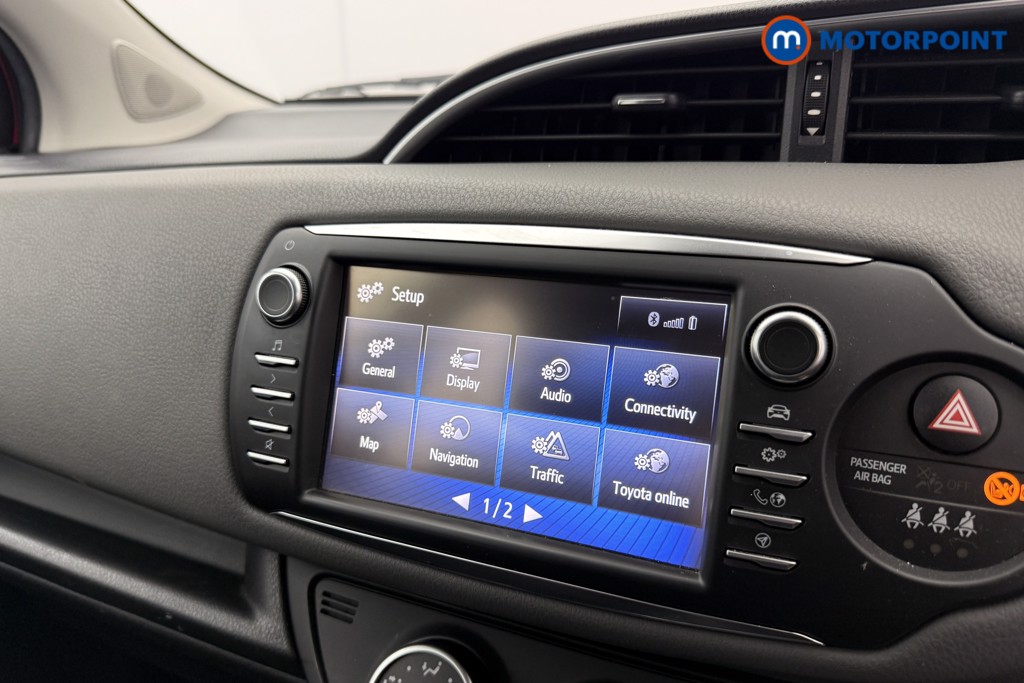 Toyota Yaris Icon Tech Manual Petrol Hatchback - Stock Number (1623597) - 8th supplementary image