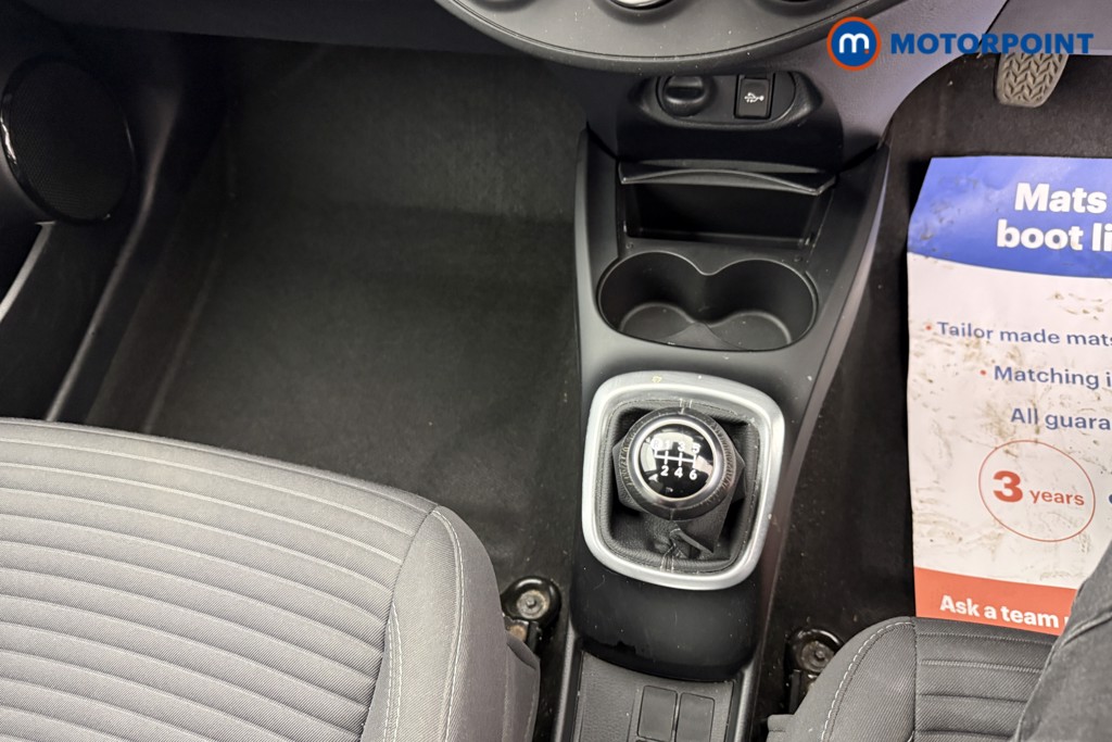 Toyota Yaris Icon Tech Manual Petrol Hatchback - Stock Number (1623597) - 13th supplementary image