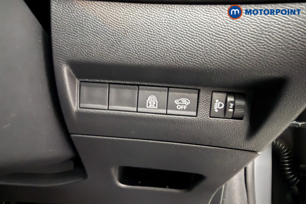 Peugeot 208 Allure Manual Petrol Hatchback - Stock Number (1624793) - 5th supplementary image