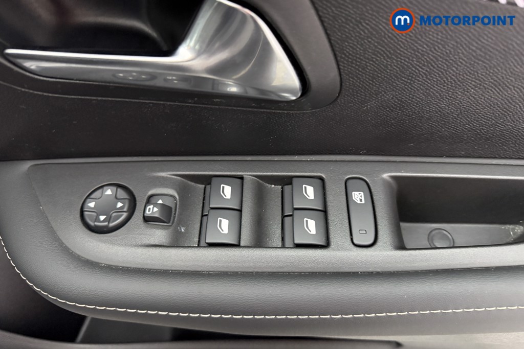 Peugeot 208 Allure Manual Petrol Hatchback - Stock Number (1624793) - 16th supplementary image