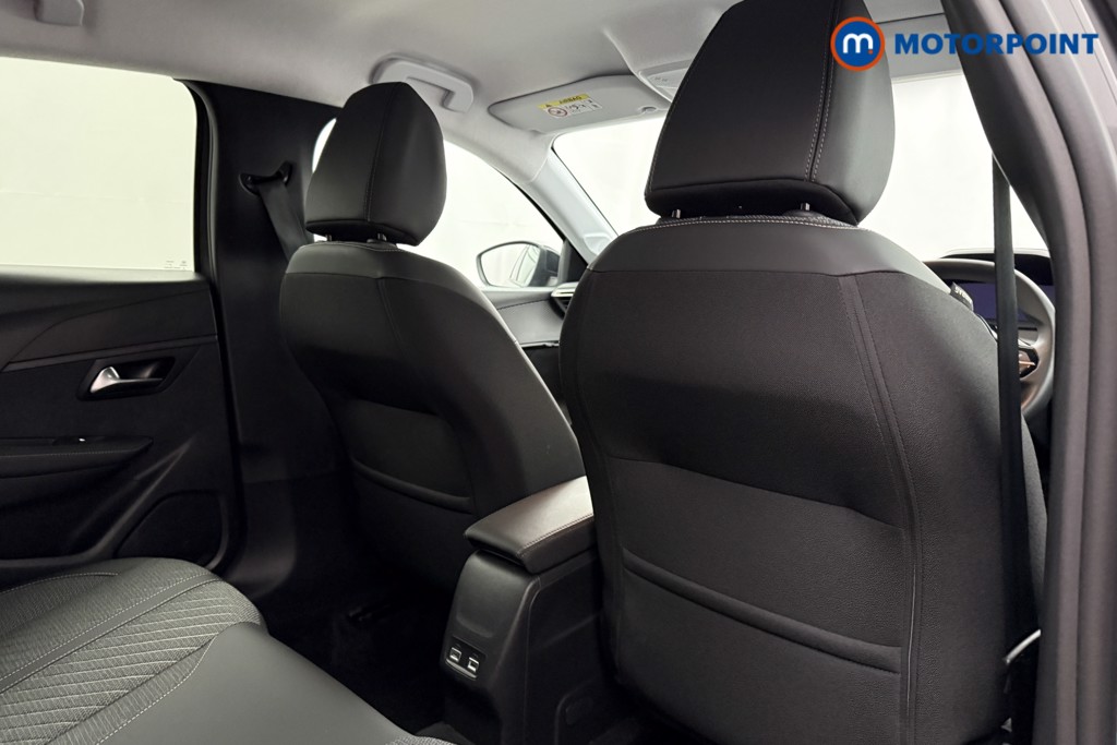 Peugeot 208 Allure Manual Petrol Hatchback - Stock Number (1624793) - 17th supplementary image