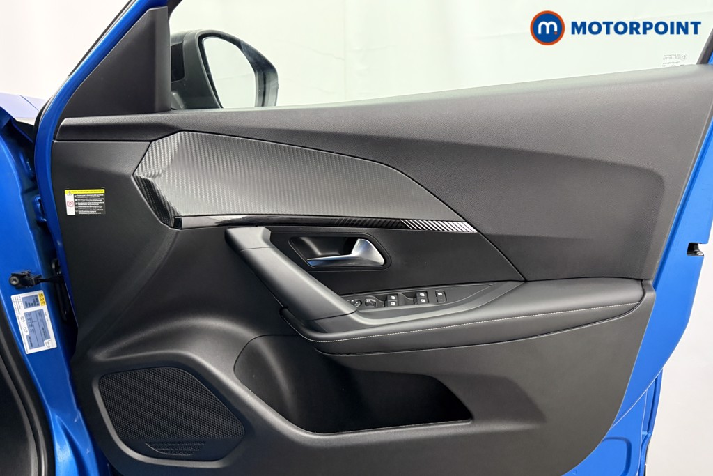 Peugeot 2008 Allure Manual Petrol SUV - Stock Number (1624880) - 15th supplementary image