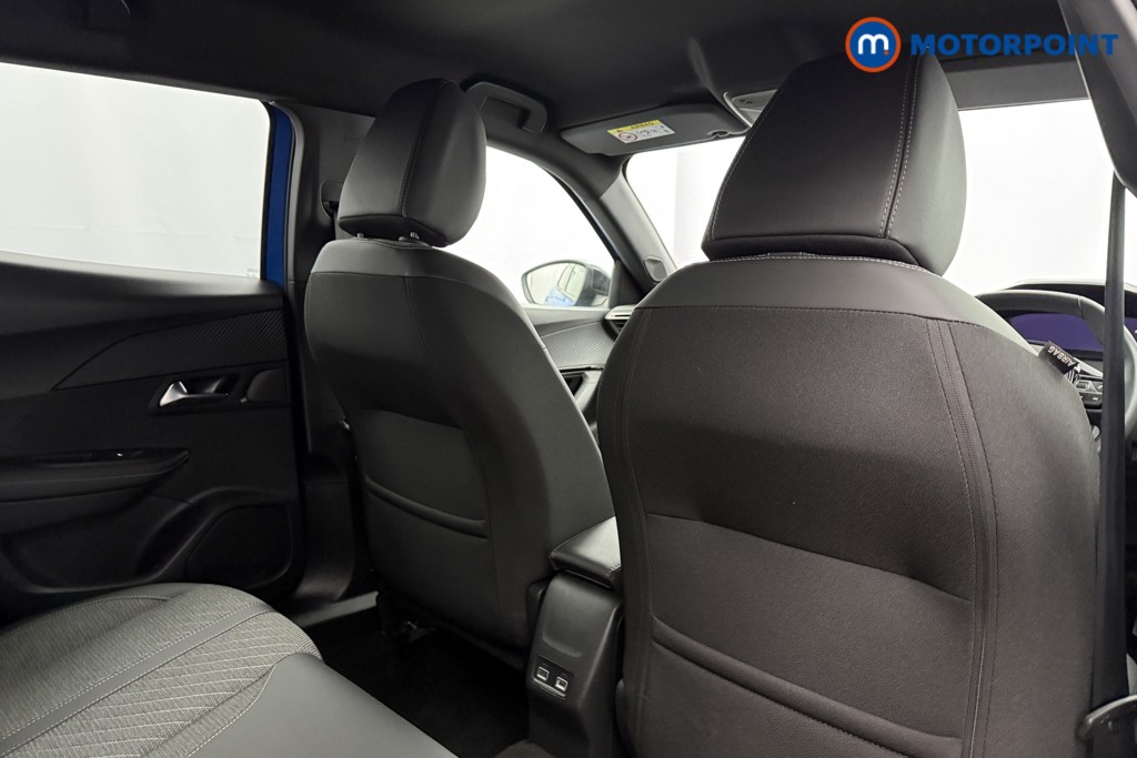 Peugeot 2008 Allure Manual Petrol SUV - Stock Number (1624880) - 17th supplementary image
