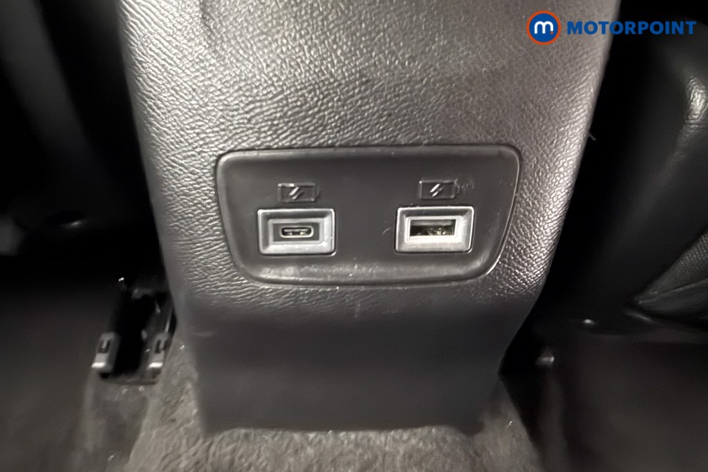 Peugeot 2008 Allure Manual Petrol SUV - Stock Number (1624880) - 18th supplementary image