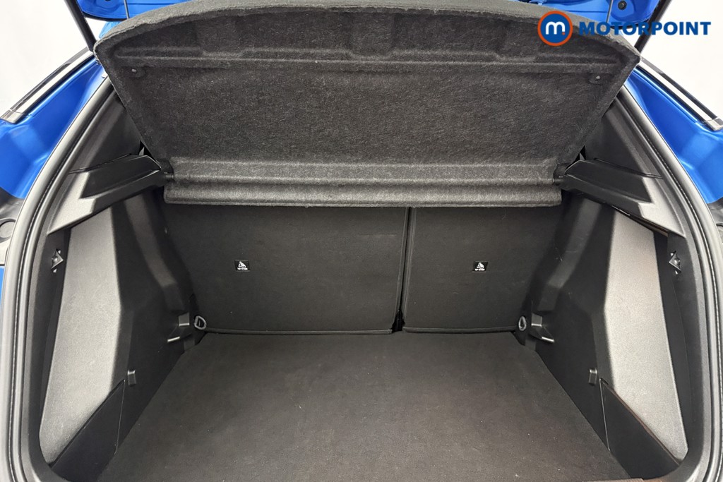 Peugeot 2008 Allure Manual Petrol SUV - Stock Number (1624880) - 20th supplementary image
