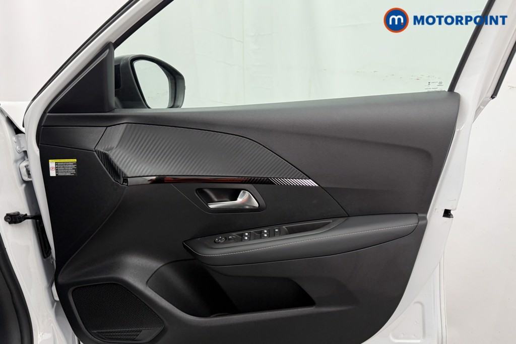 Peugeot 208 Allure Manual Petrol Hatchback - Stock Number (1624931) - 14th supplementary image