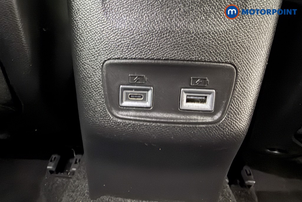 Peugeot 2008 Allure Manual Petrol SUV - Stock Number (1624950) - 19th supplementary image