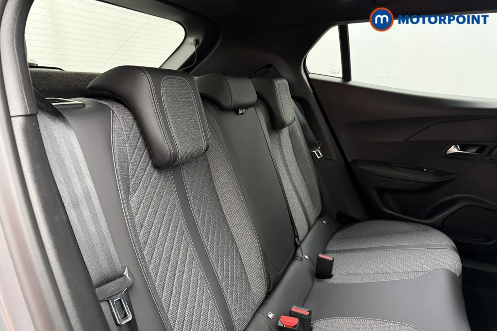 Peugeot 2008 Allure Manual Petrol SUV - Stock Number (1624950) - 20th supplementary image