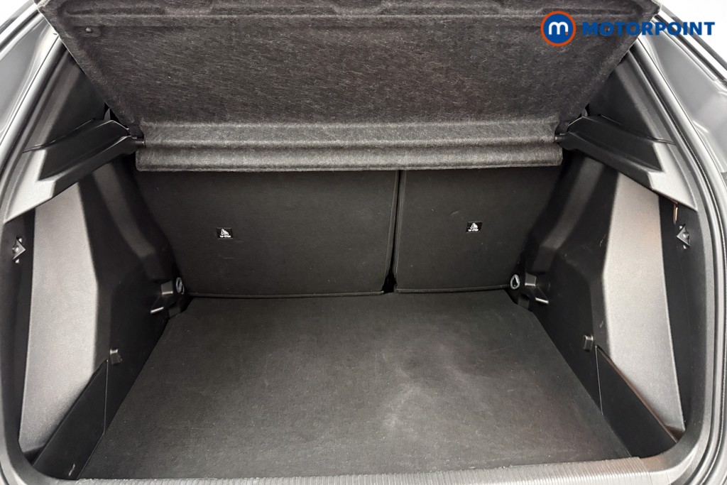 Peugeot 2008 Allure Manual Petrol SUV - Stock Number (1624950) - 21st supplementary image