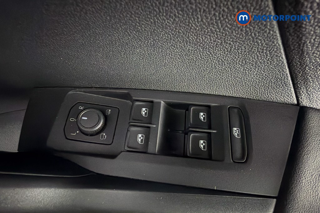 Volkswagen T-Cross Black Edition Automatic Petrol SUV - Stock Number (1626046) - 20th supplementary image