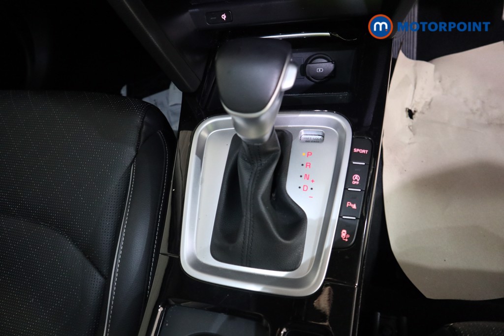 KIA Xceed 4 Automatic Petrol Hatchback - Stock Number (1626207) - 9th supplementary image