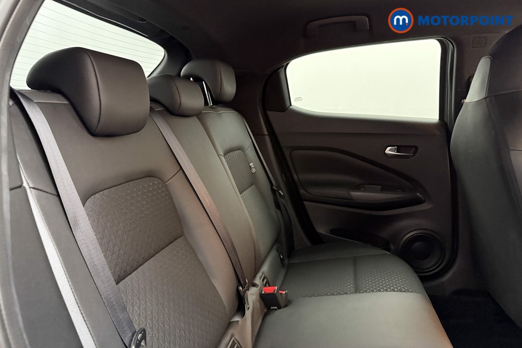 Nissan Juke N-Connecta Automatic Petrol-Electric Hybrid SUV - Stock Number (1626232) - 18th supplementary image