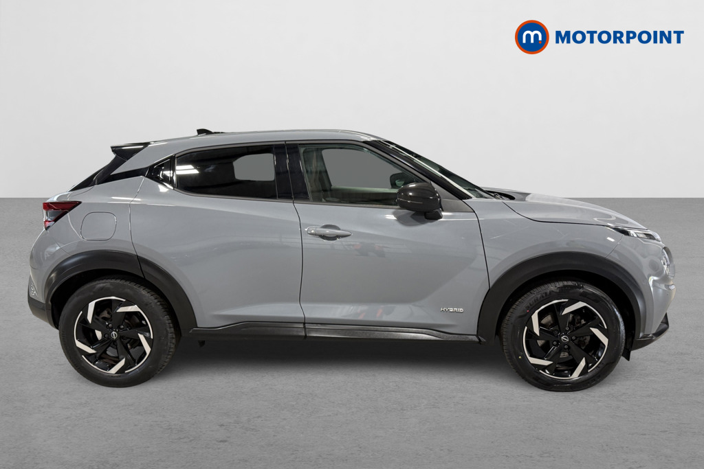 Nissan Juke N-Connecta Automatic Petrol-Electric Hybrid SUV - Stock Number (1626232) - Drivers side
