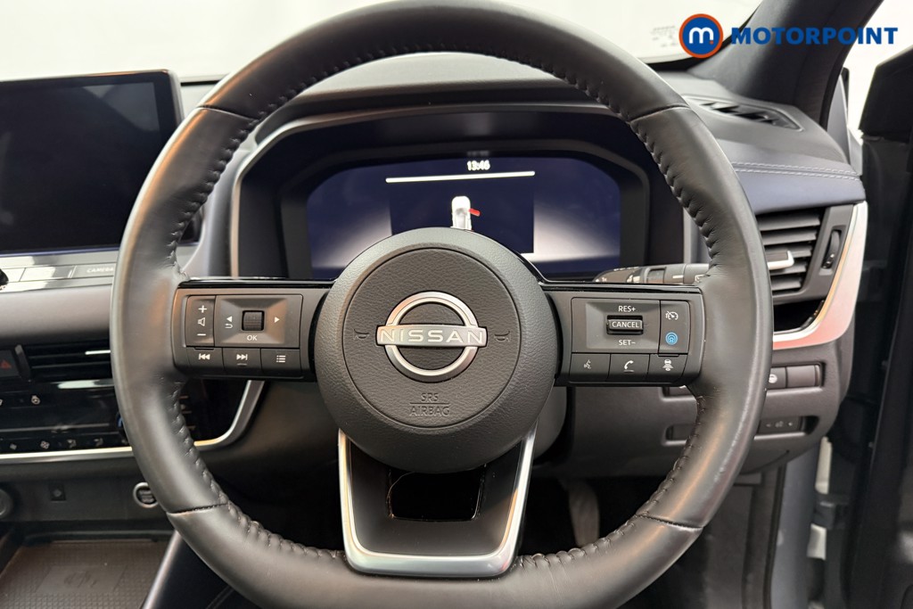 Nissan Qashqai Tekna Manual Petrol SUV - Stock Number (1626691) - 2nd supplementary image