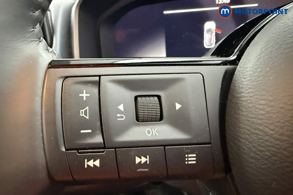 Nissan Qashqai Tekna Manual Petrol SUV - Stock Number (1626691) - 3rd supplementary image
