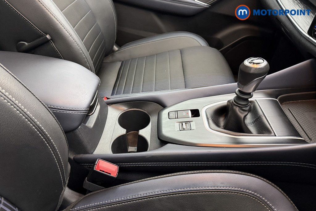 Nissan Qashqai Tekna Manual Petrol SUV - Stock Number (1626691) - 11th supplementary image