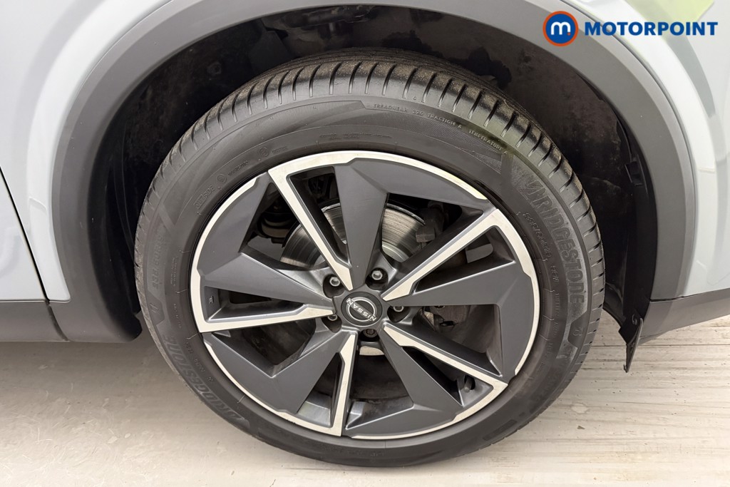 Nissan Qashqai Tekna Manual Petrol SUV - Stock Number (1626691) - 28th supplementary image