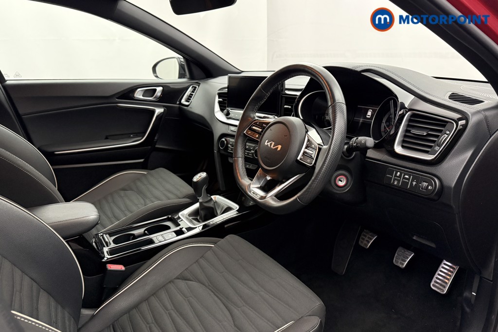 KIA Ceed Gt-Line Manual Petrol Hatchback - Stock Number (1626722) - 1st supplementary image