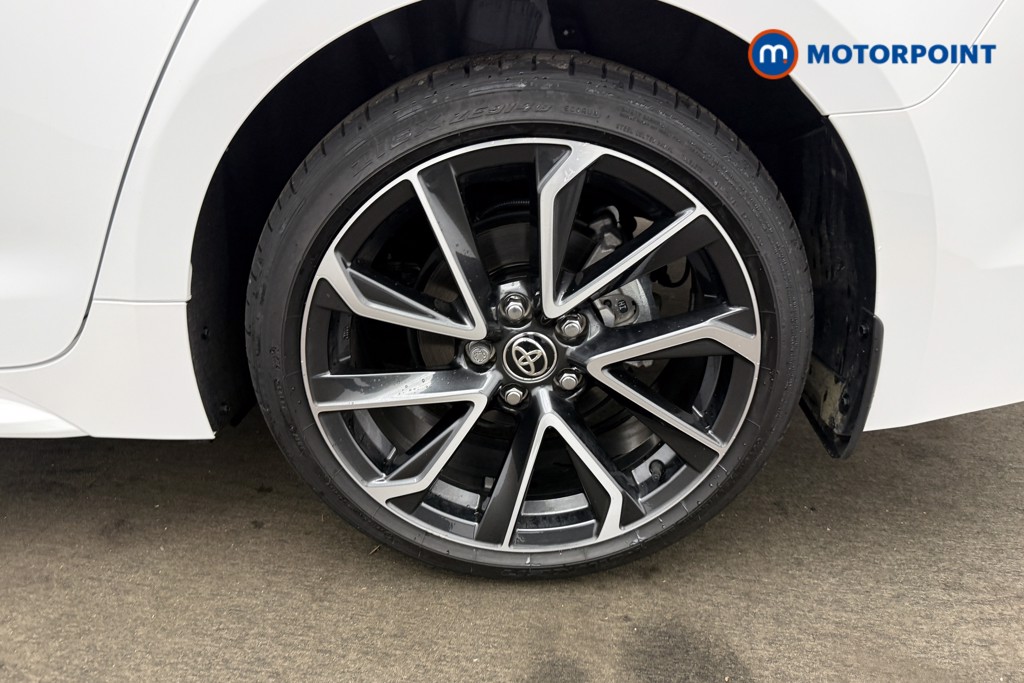 Toyota Corolla Excel Automatic Petrol-Electric Hybrid Estate - Stock Number (1626869) - 28th supplementary image