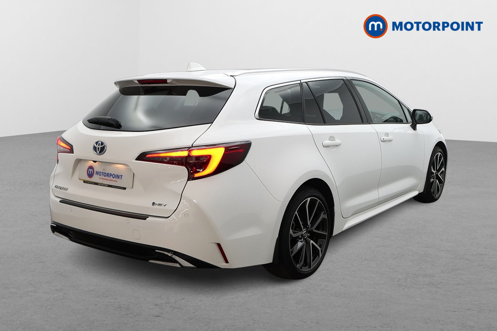 Toyota Corolla Excel Automatic Petrol-Electric Hybrid Estate - Stock Number (1626869) - Drivers side rear corner