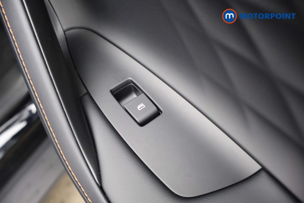 Mg Motor Uk HS Trophy Automatic Petrol Plug-In Hybrid SUV - Stock Number (1627668) - 24th supplementary image
