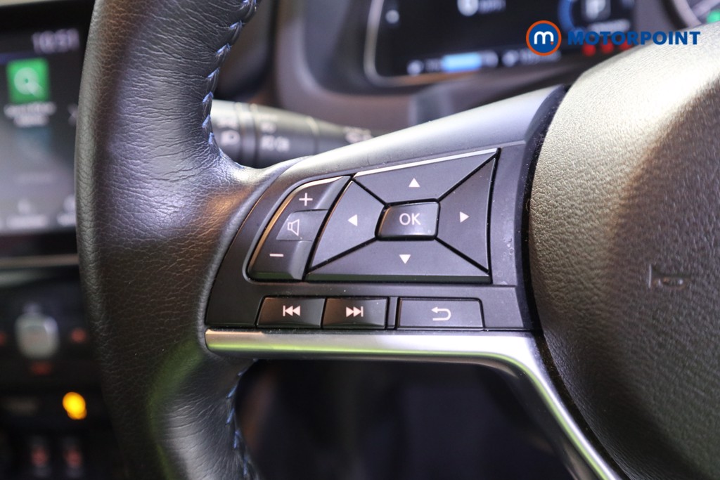 Nissan Leaf N-Connecta Automatic Electric Hatchback - Stock Number (1627902) - 5th supplementary image