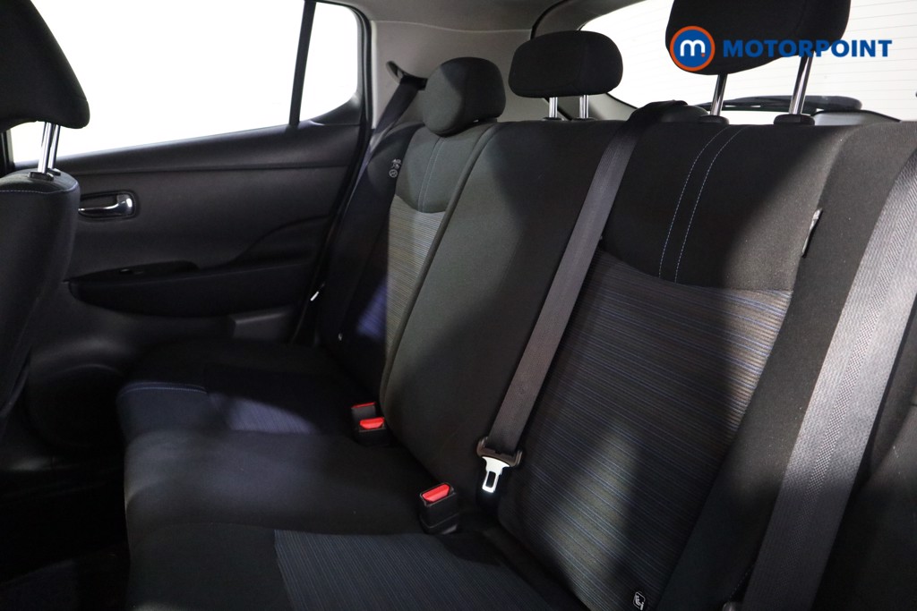 Nissan Leaf N-Connecta Automatic Electric Hatchback - Stock Number (1627902) - 17th supplementary image